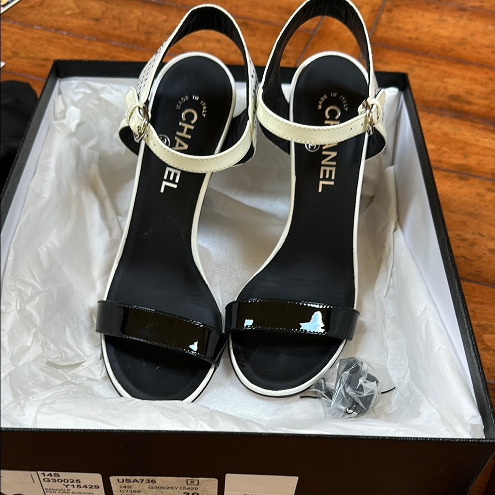 Chanel Black and White Women's Sandals